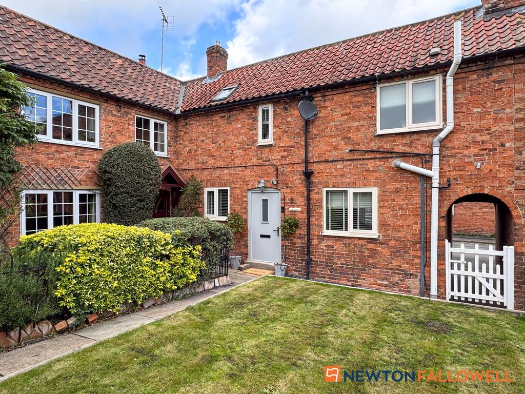 Property photo 1 of 21