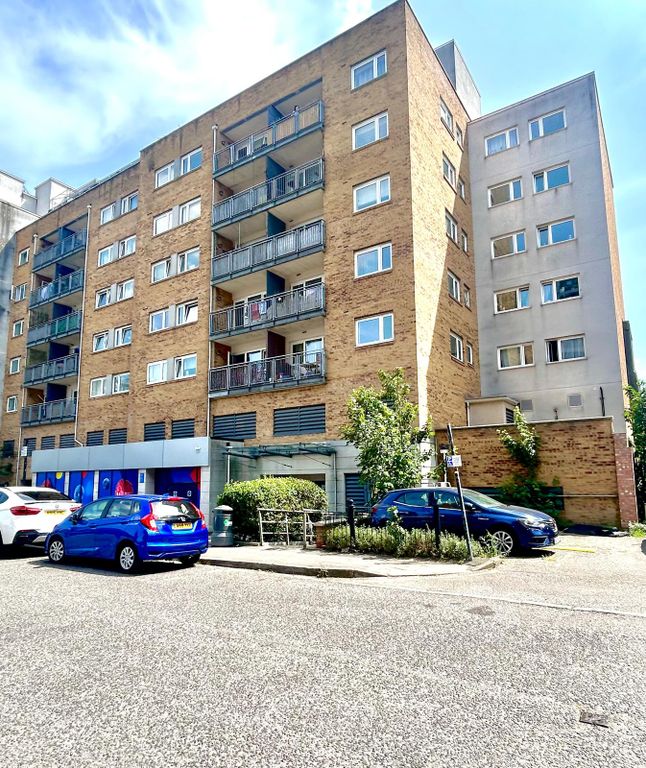 Property photo 1 of 7