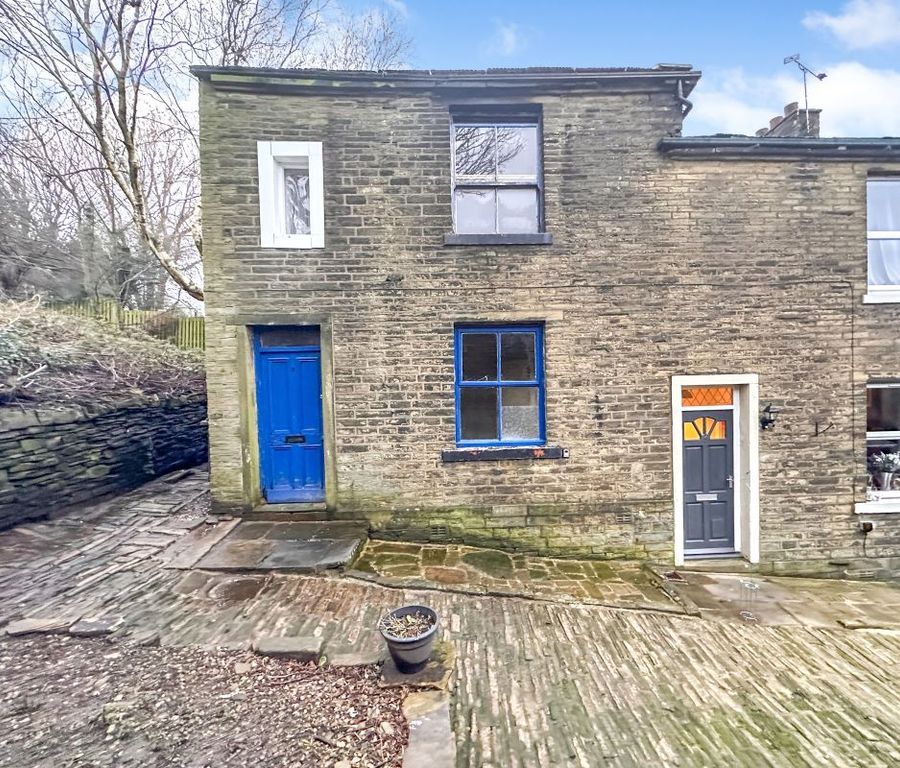 Property photo 1 of 8