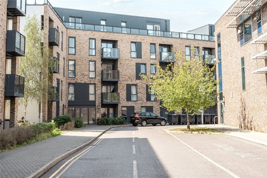 Property photo 1 of 9