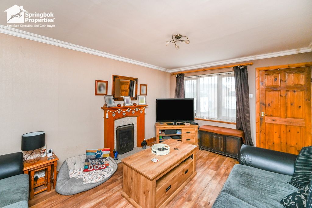 Property photo 2 of 19 Image 1