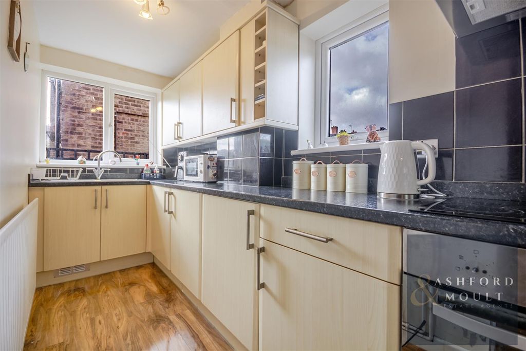 Property photo 3 of 25 Ashford-6.Jpg