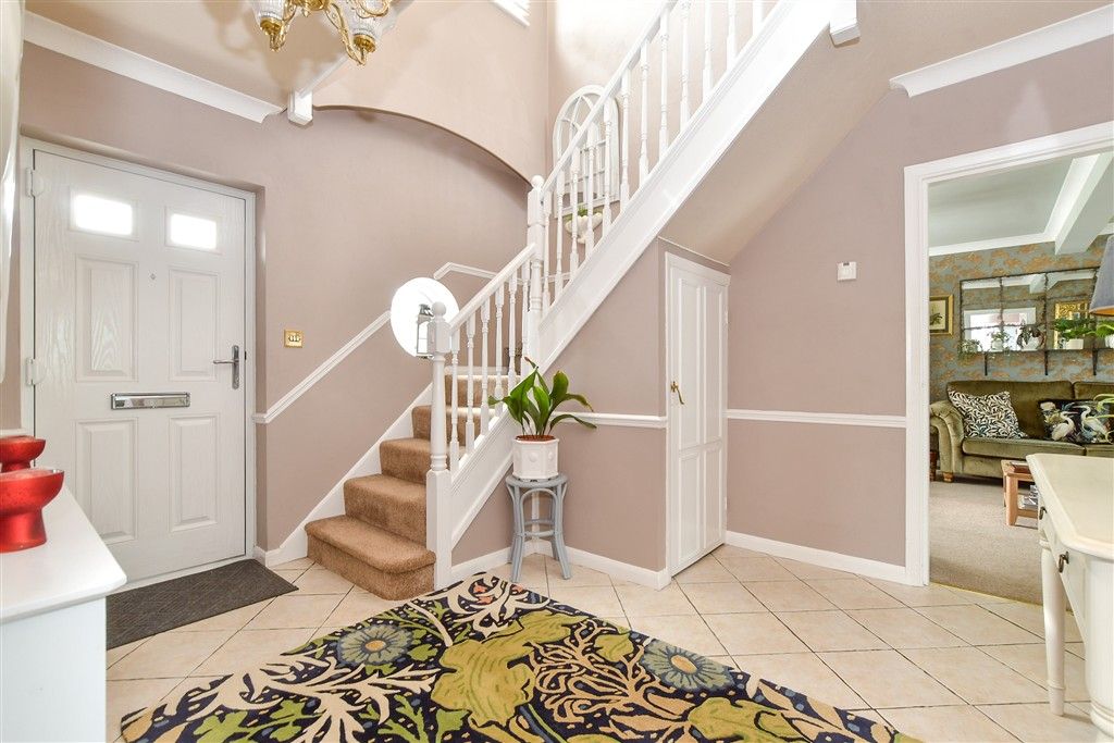 Property photo 3 of 25 Hallway