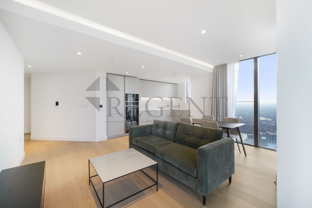 Property photo 2 of 22 Reception