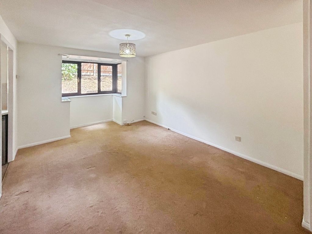 Property photo 2 of 5 Pbox-Img.Jpg