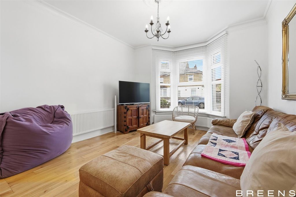 Property photo 3 of 39 19_Img_7679.Jpg