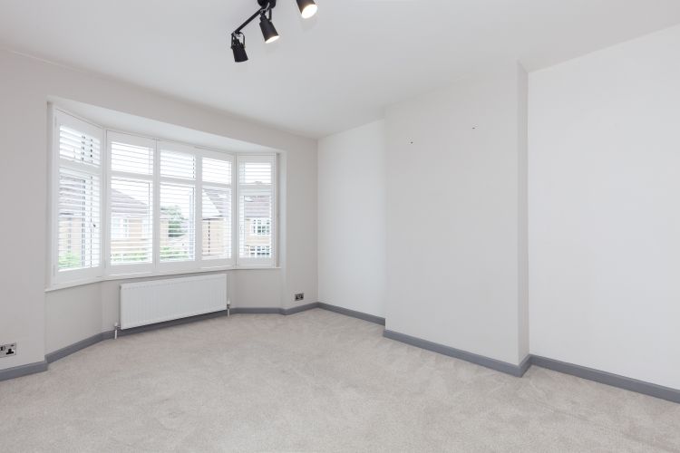 Property photo 3 of 9 229024