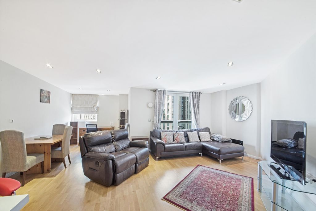 Property photo 1 of 15 Image