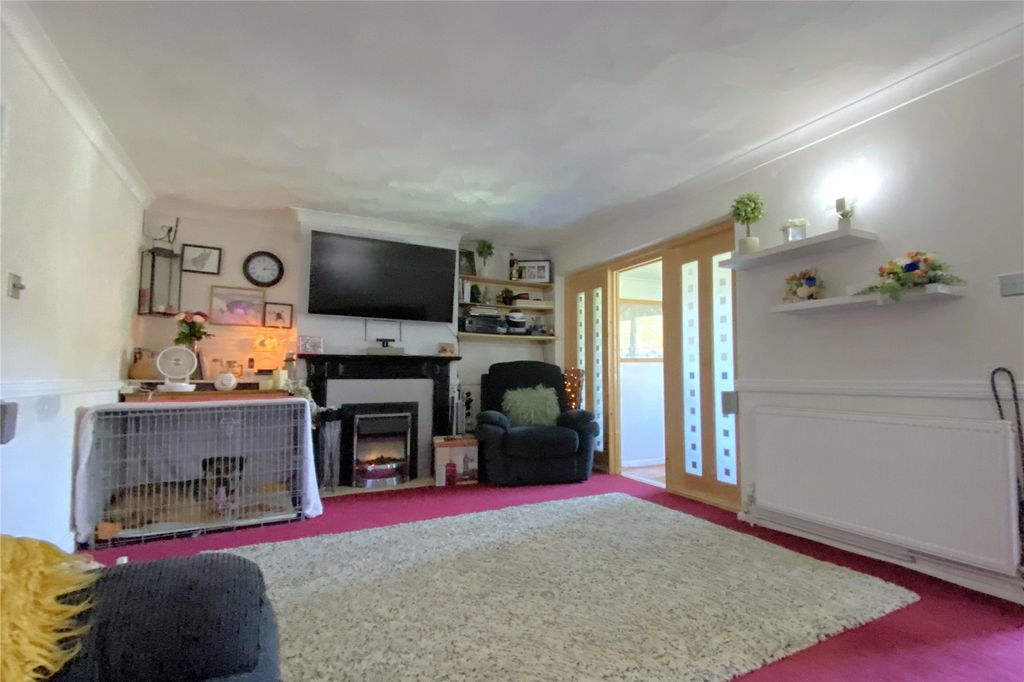 Property photo 3 of 12 Picture No. 03