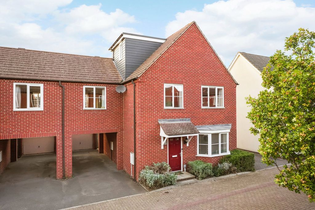 Property photo 1 of 34