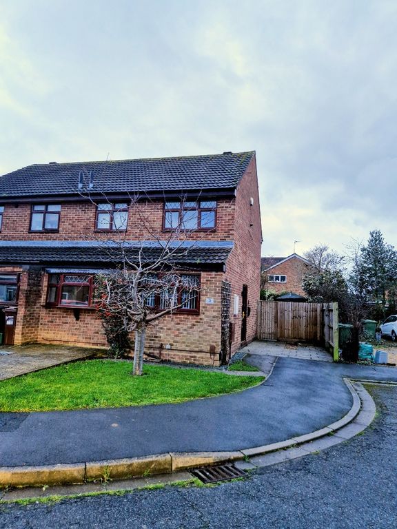 Property photo 1 of 24 Front And Side Aspect