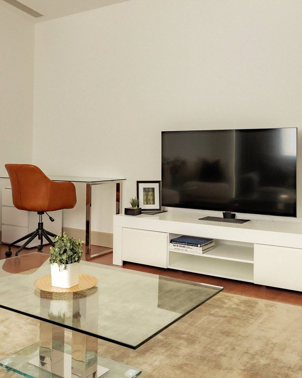 Property photo 3 of 16 Picture 3