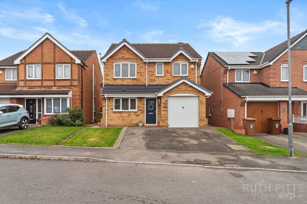 Property photo 1 of 31