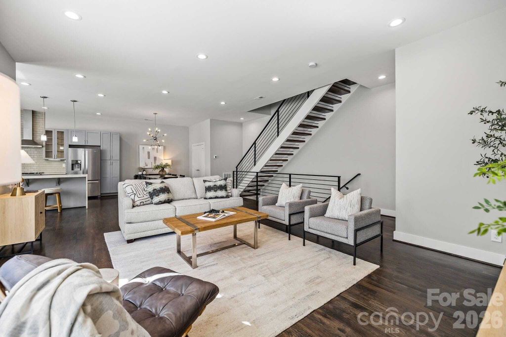 Property photo 3 of 30 <Alttext/>