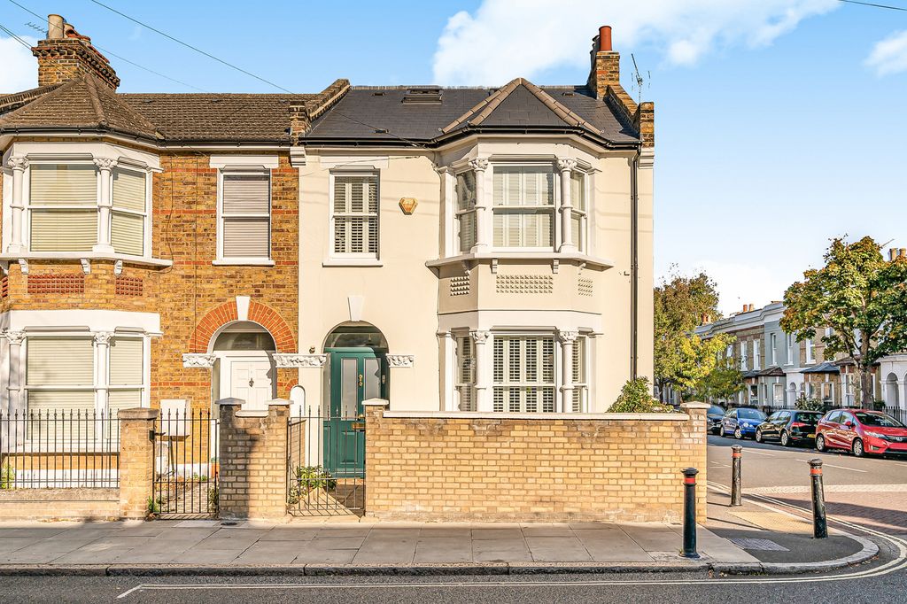 Property photo 1 of 14