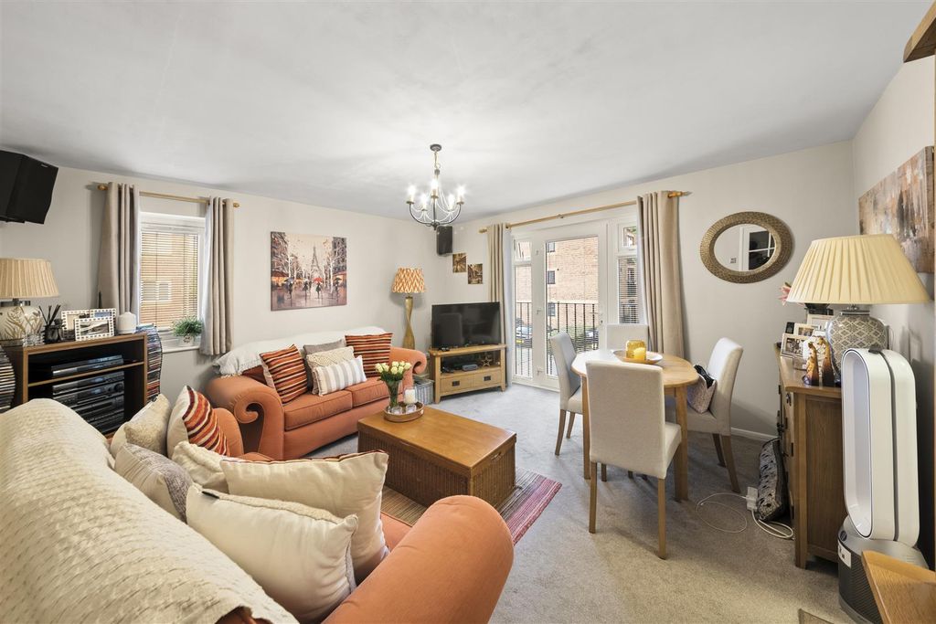 Property photo 2 of 11 Dsc_4122.Jpg