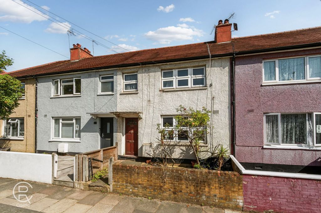 Property photo 1 of 6