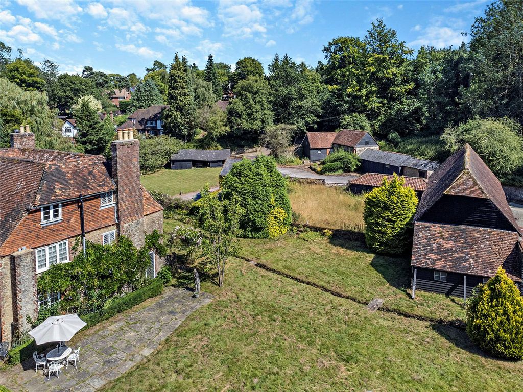 Property photo 1 of 22 House And Garden