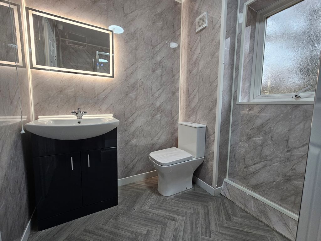 Property photo 2 of 15 Image