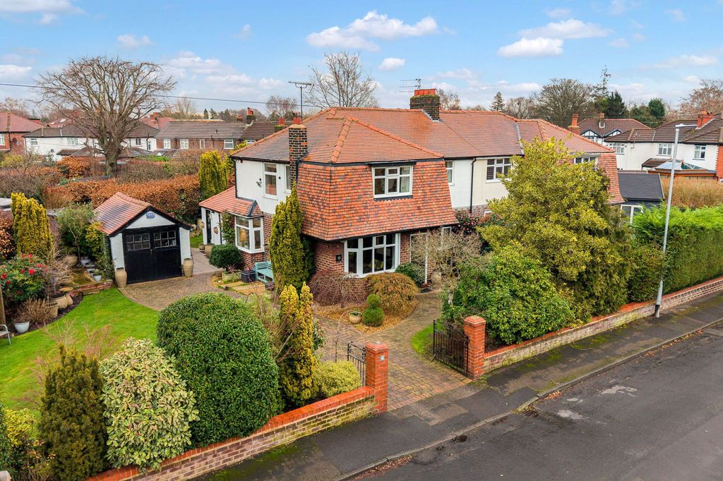 Property photo 1 of 23