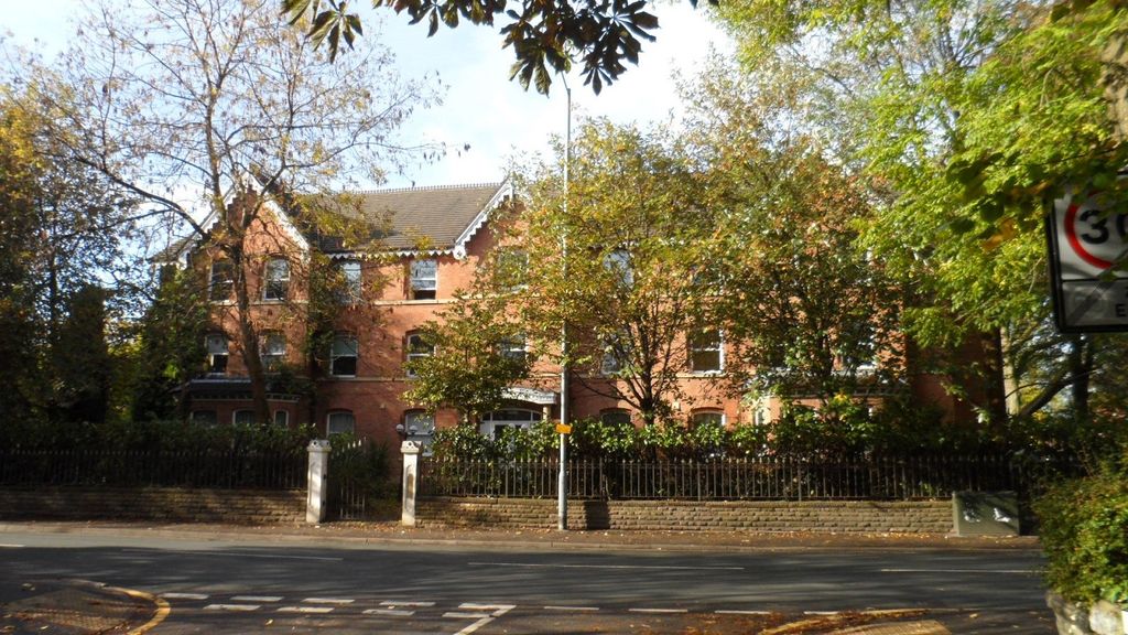 Property photo 1 of 10 Front (Main)