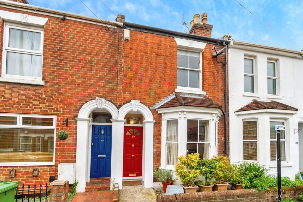 Property photo 1 of 20