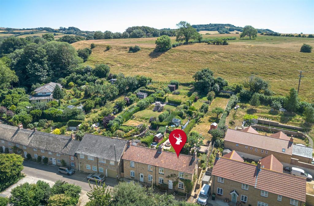 Property photo 1 of 19 Pin.Jpg