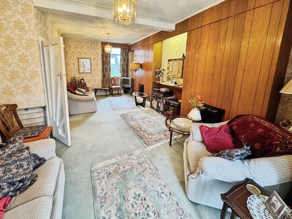 Property photo 3 of 19