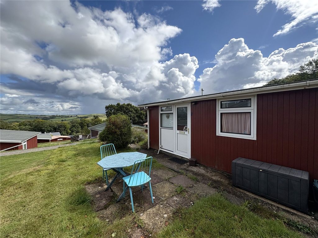 Property photo 2 of 11 Picture No. 19