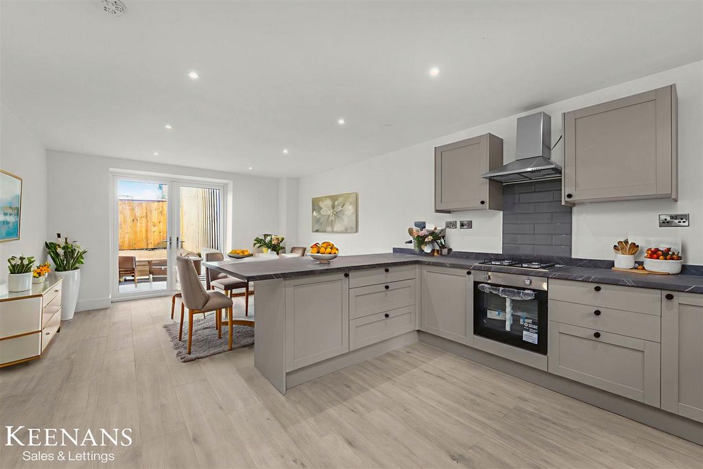 Property photo 2 of 48 2.Jpg