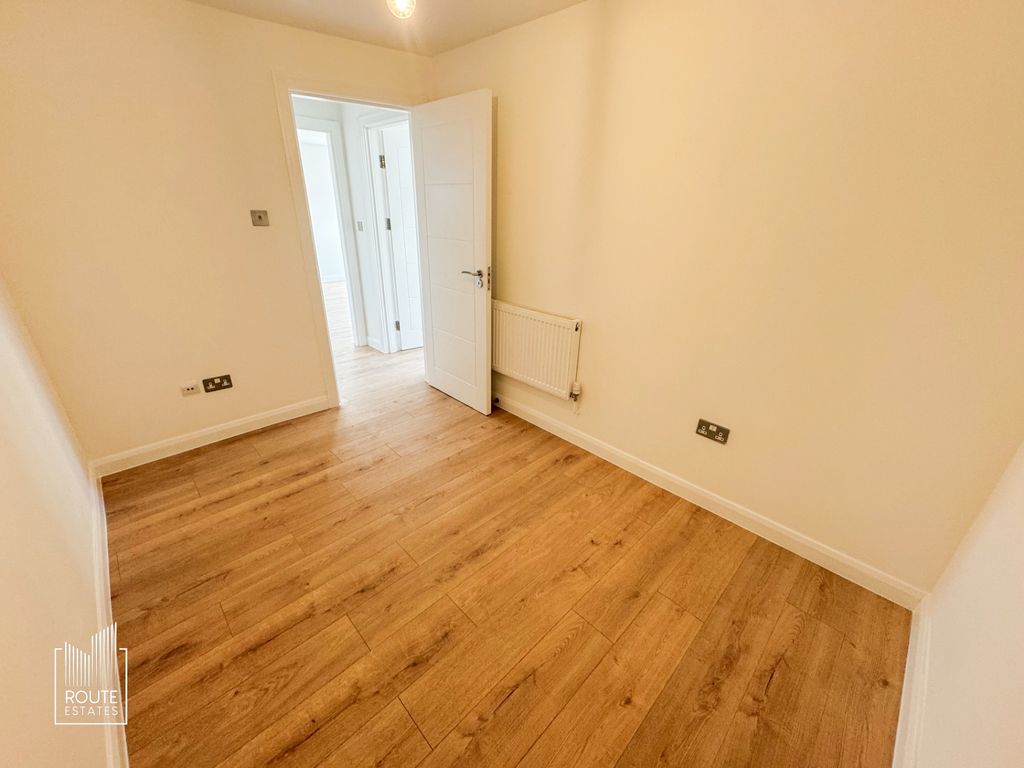 Property photo 3 of 14 Photo 10