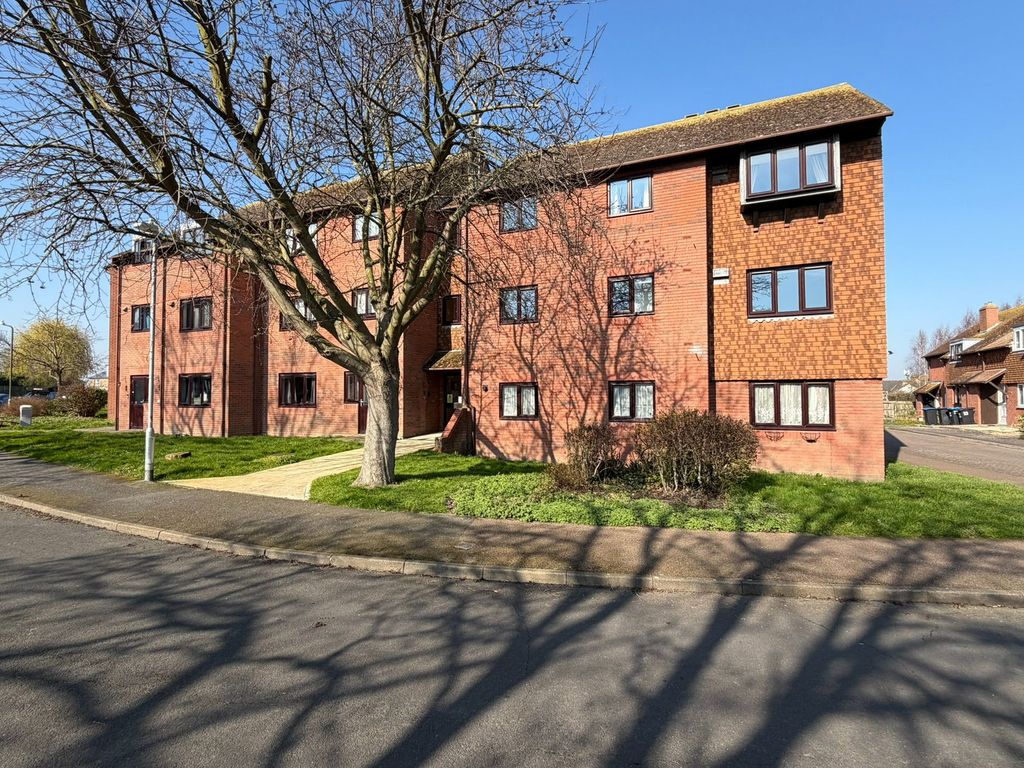 Property photo 1 of 12