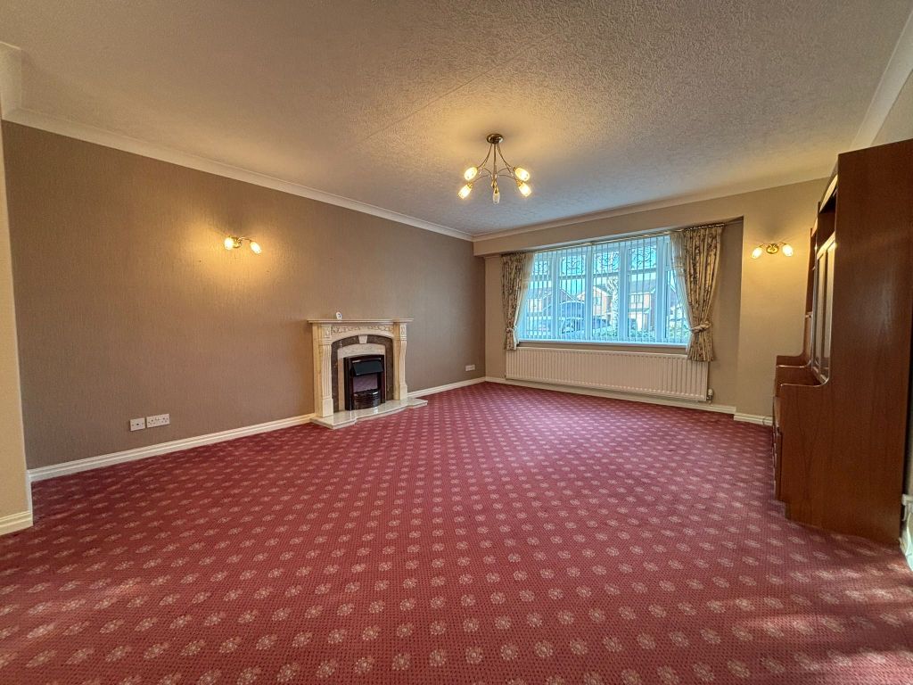 Property photo 3 of 11 Photograph 3