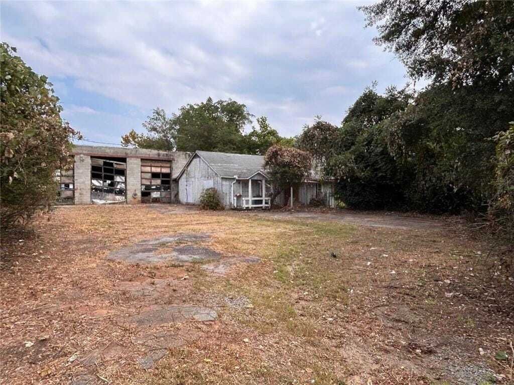 Property photo 2 of 16 <Alttext/>