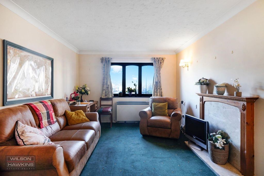 Property photo 1 of 11 20 Hanbury Court, Northwick Park Road - Cgndcdswyr