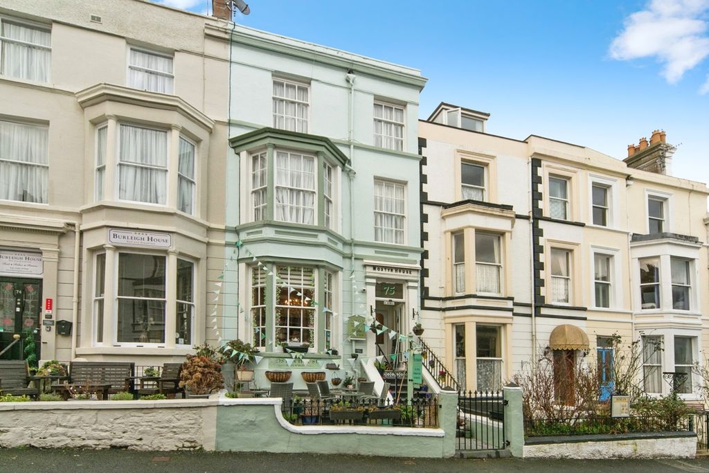 Property photo 1 of 24 Front