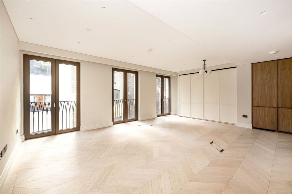 Property photo 1 of 7 Reception Room