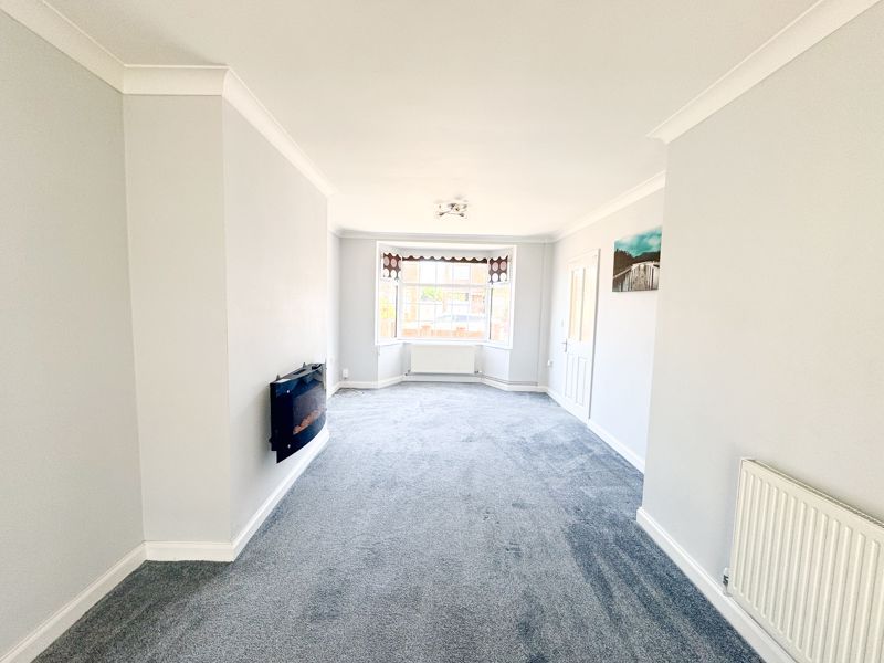 Property photo 3 of 14 Lounge-Diner View 2