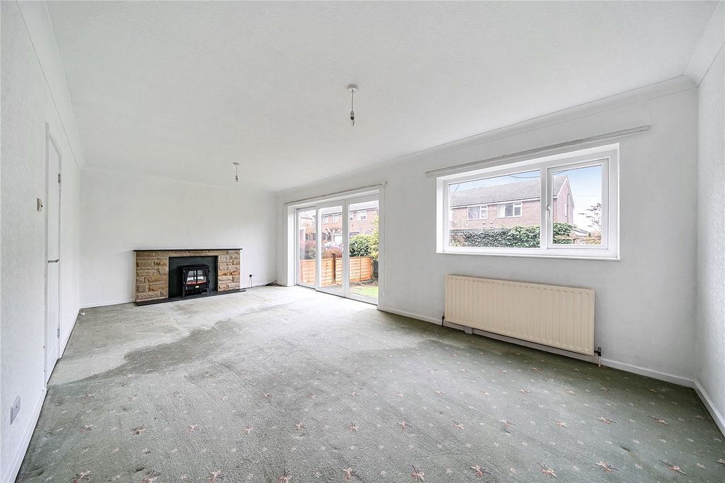 Property photo 2 of 17 Picture No. 15