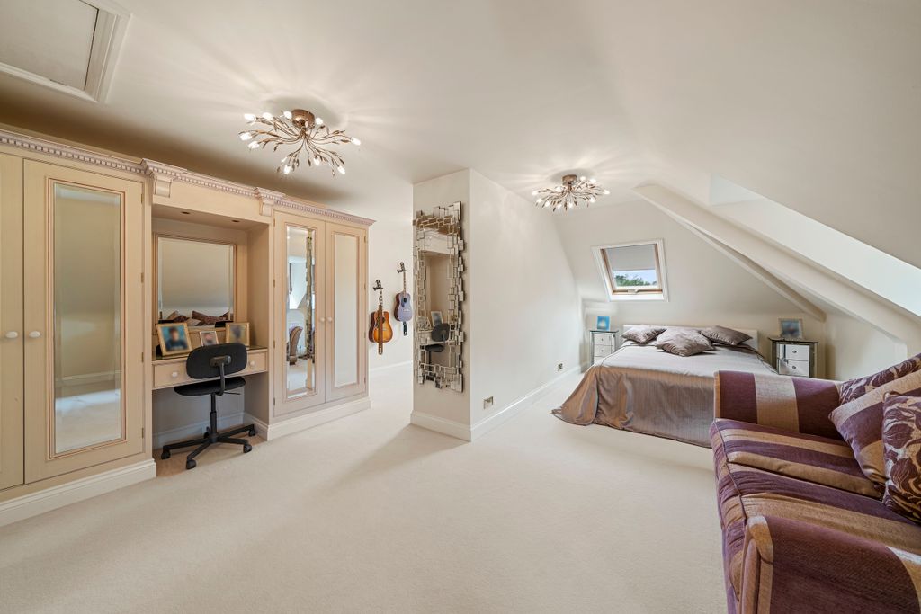 Additional image 15 of 8 bed property for saleLarchlands, Larch Avenue, Sunnigdale, Berkshire SL5, United Kingdom