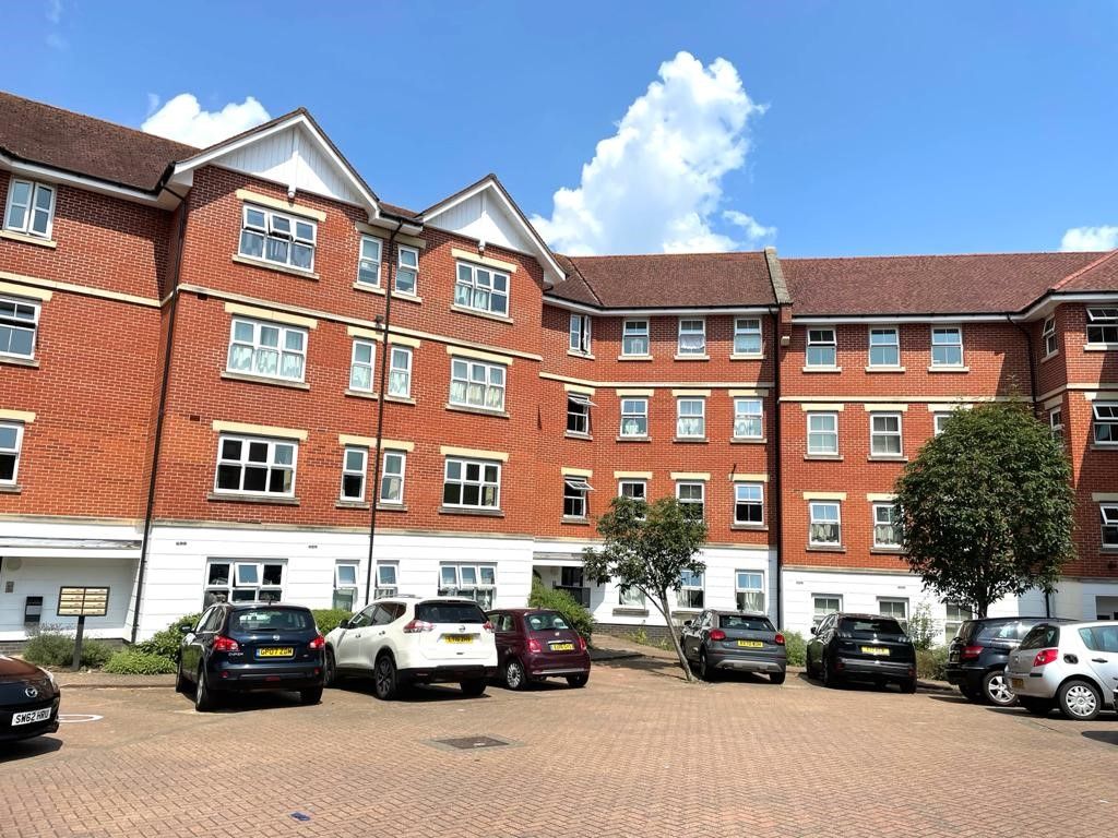 Property photo 1 of 8