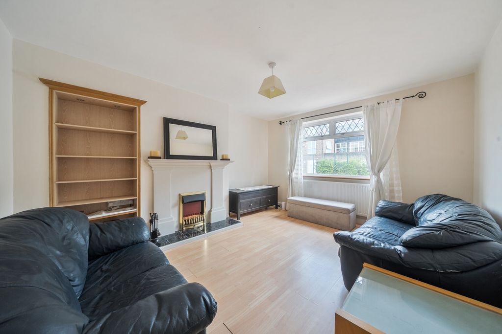 Property photo 3 of 15 1534470 (1).Jpg