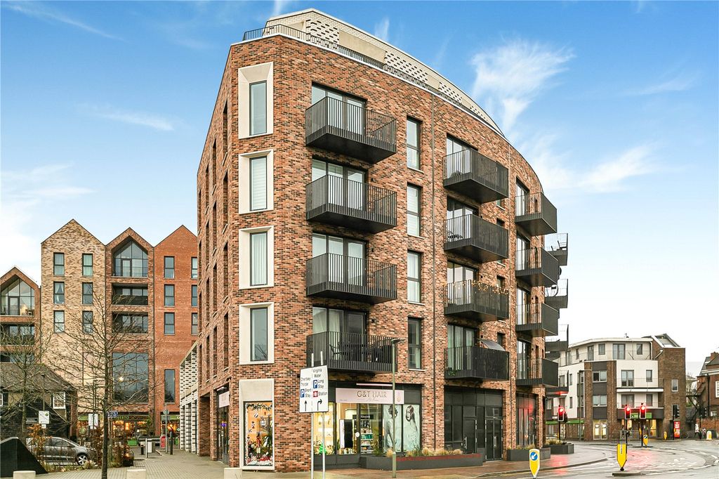 Property photo 1 of 16 Exterior