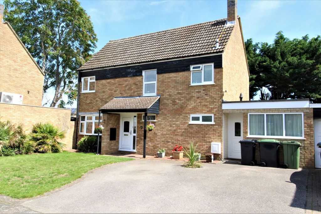 Property photo 1 of 26