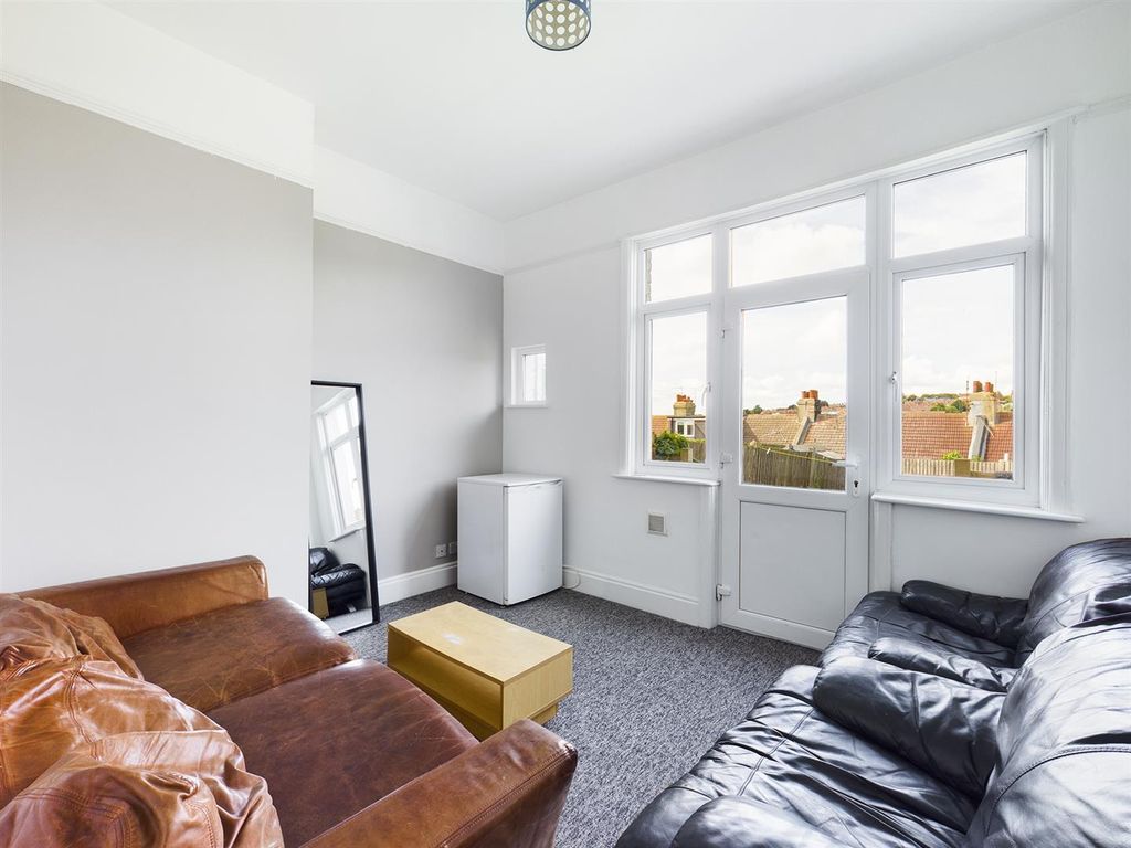 Additional image 4 of 6 bed shared accommodation to rentMafeking Road, Brighton BN2