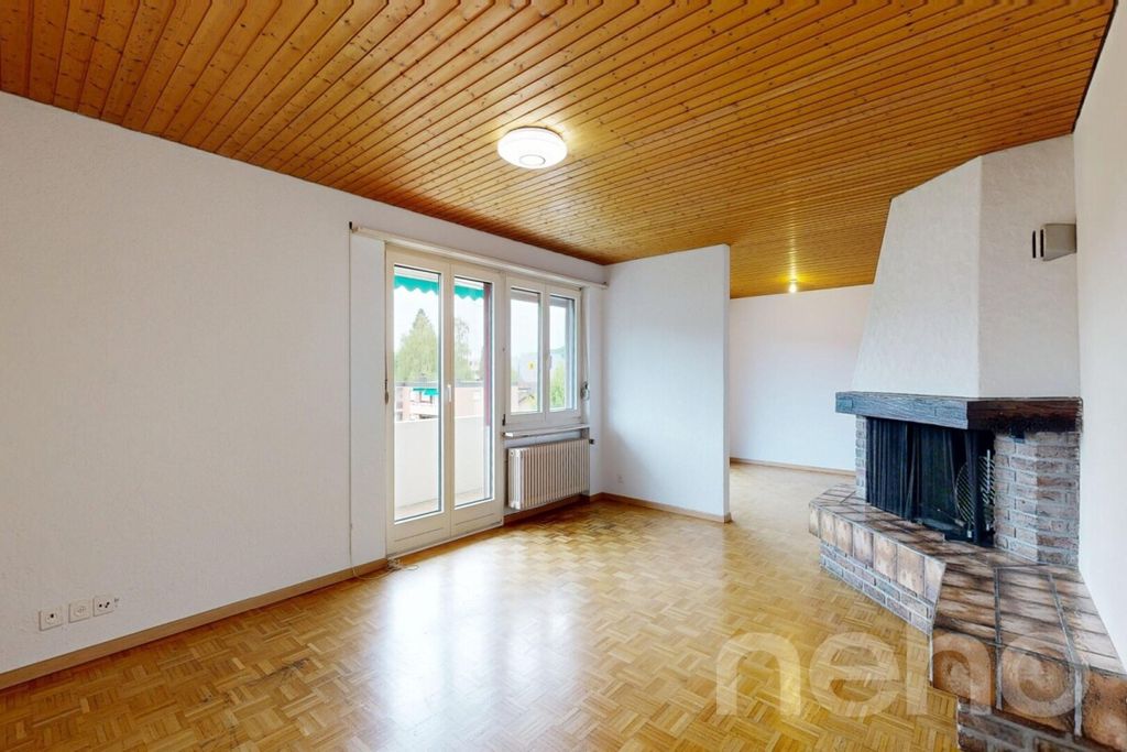 Property photo 3 of 11