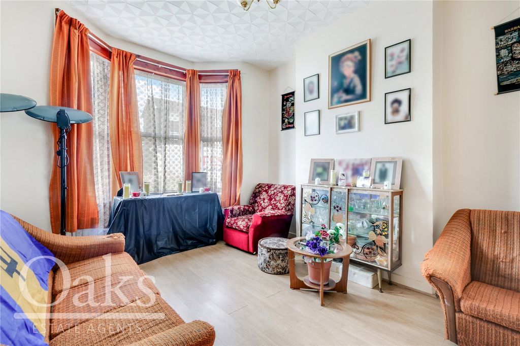 Property photo 2 of 12 Picture No. 02