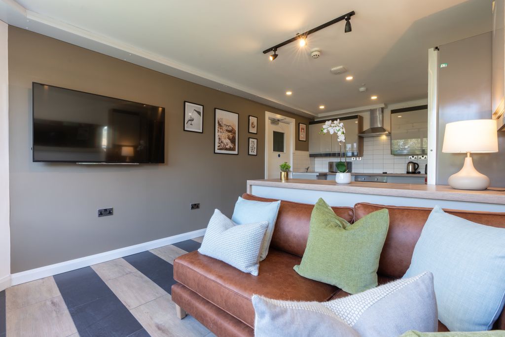 Property photo 1 of 15 Jesmond View Block B Flat 9 Living Room 1