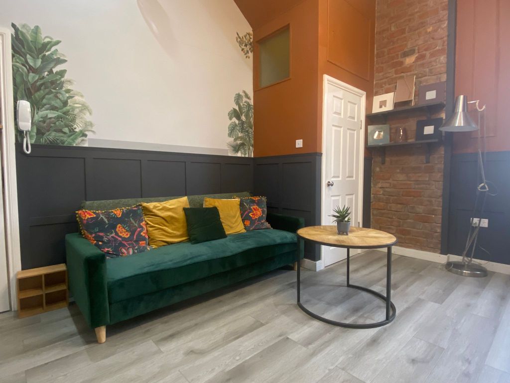 Property photo 2 of 6 Image