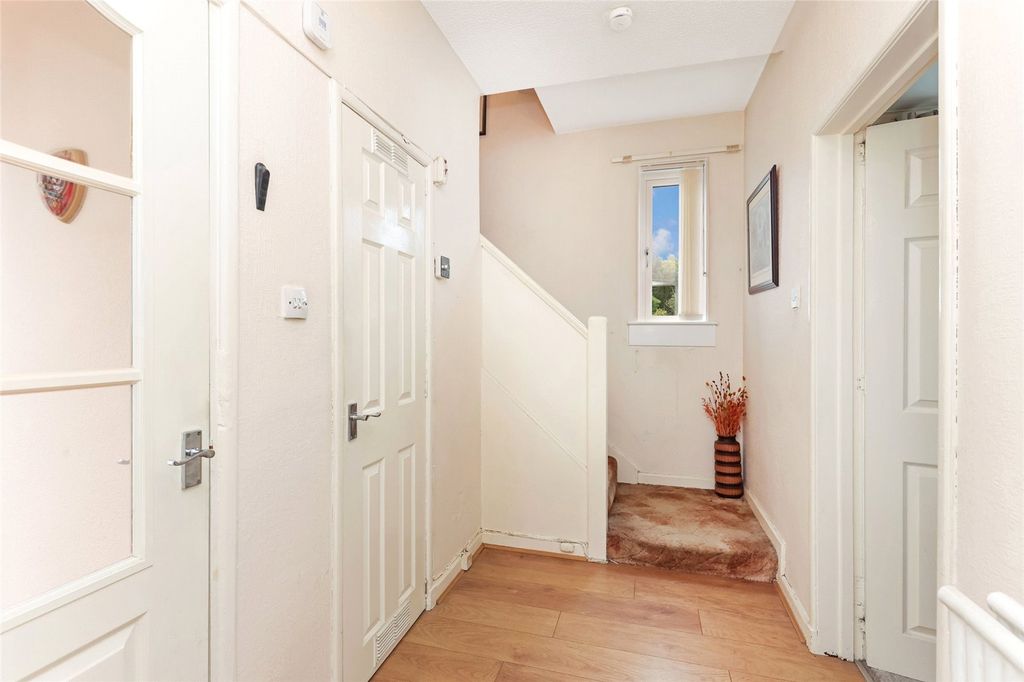 Property photo 2 of 20 Picture No. 02